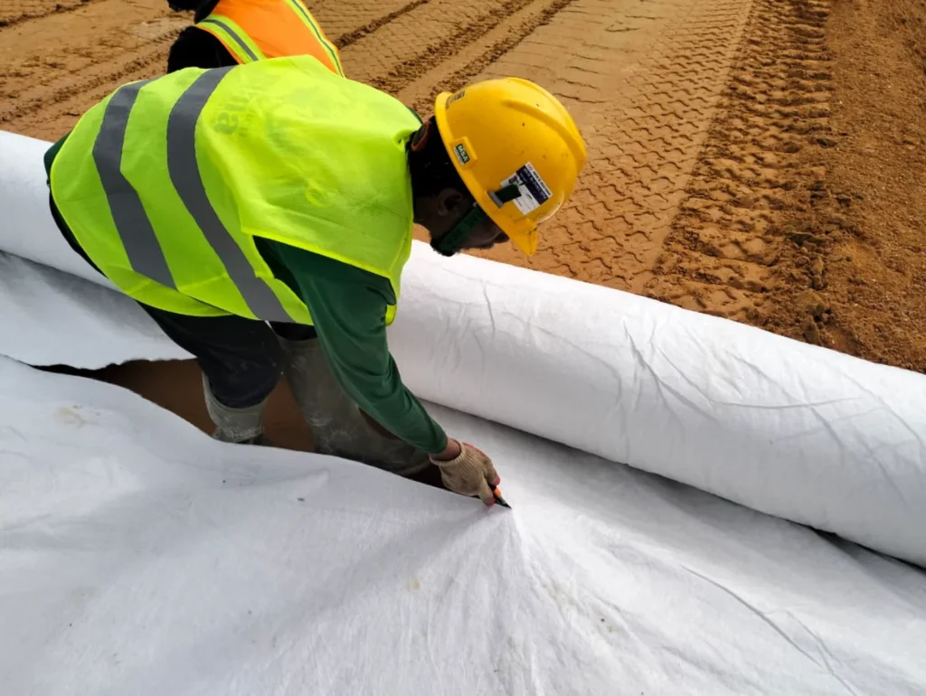 GEOTEXTILE SUPPLY DAN PASANG (5)