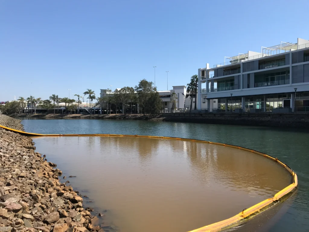 SILT CURTAIN